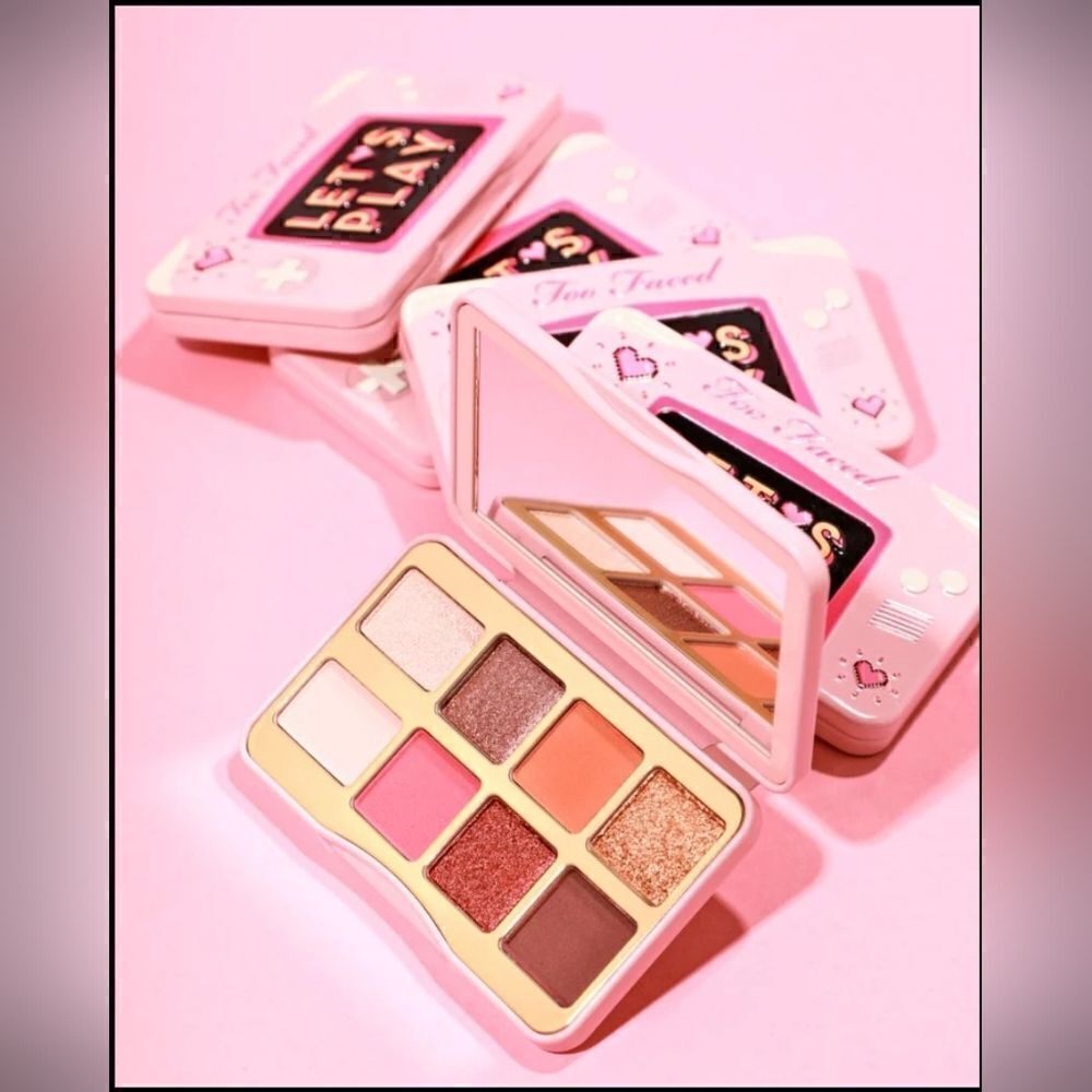 Too Faced Let's Play Mini Eyeshadow Palette